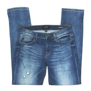 Judy Blue | Distressed Boyfriend Fit Jeans Size 5/27 Style JB8284MD